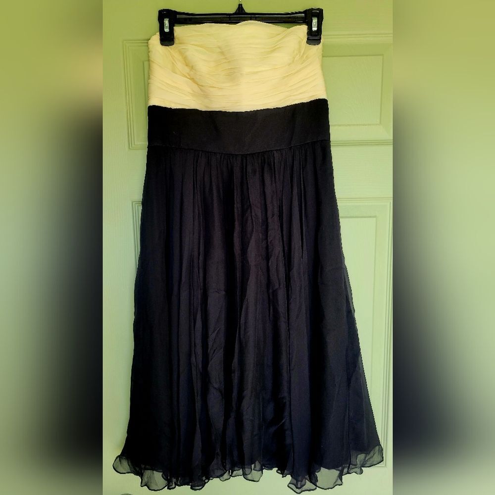 Two-Tone Black and Cream Strapless Y2K Formal Dress Size 8